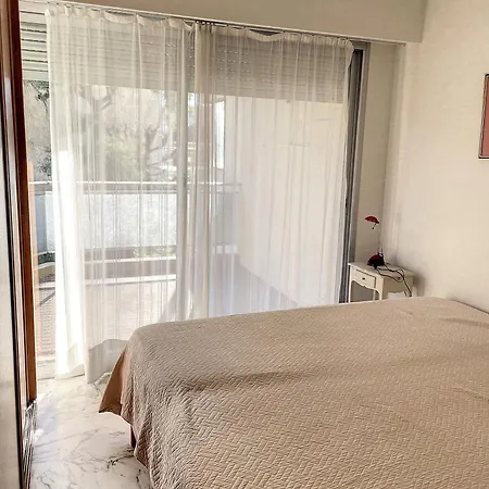 Apartment A Deux Pas Des Plages Du Midi 305l